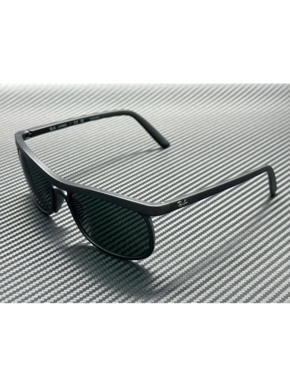 New Ray-Ban Men Matte Black Sunglasses 59-20-145